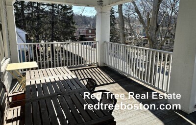 Building Photo - 84 Walker St