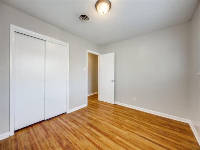 Building Photo - 1306 Blanton Pl