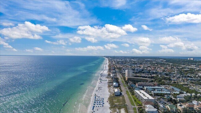 Building Photo - 1200 Scenic Gulf Dr