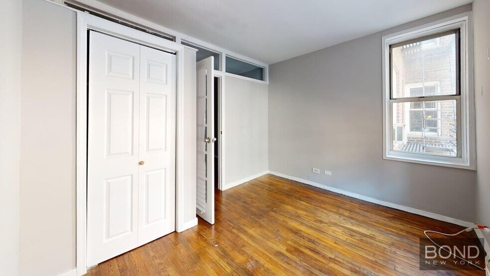 Building Photo - 340 E 58th St