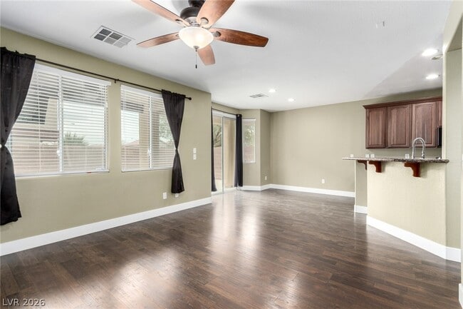 Building Photo - 10622 S Blue Larkspur Ct