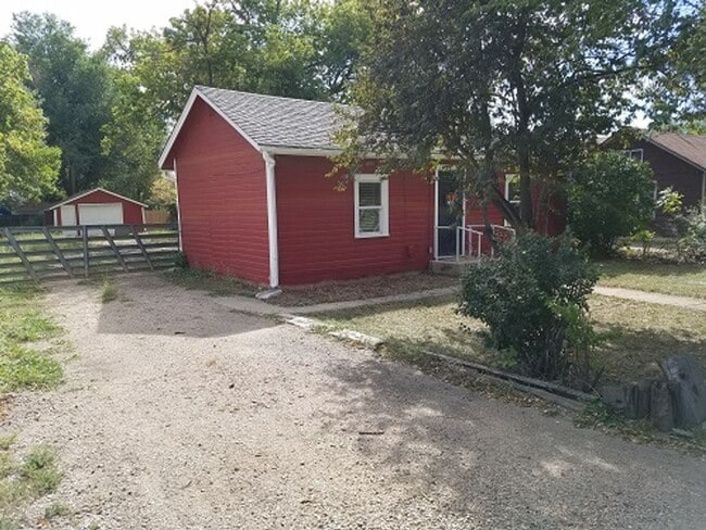 Building Photo - Charming Home with Yard Near Old Town Fort Collins