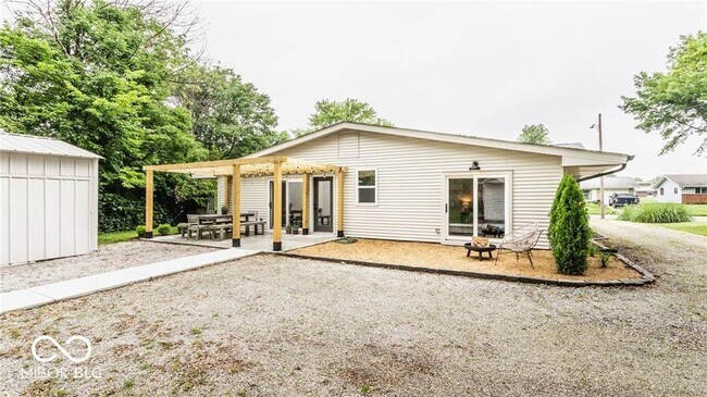 Building Photo - 649 Emerson Rd