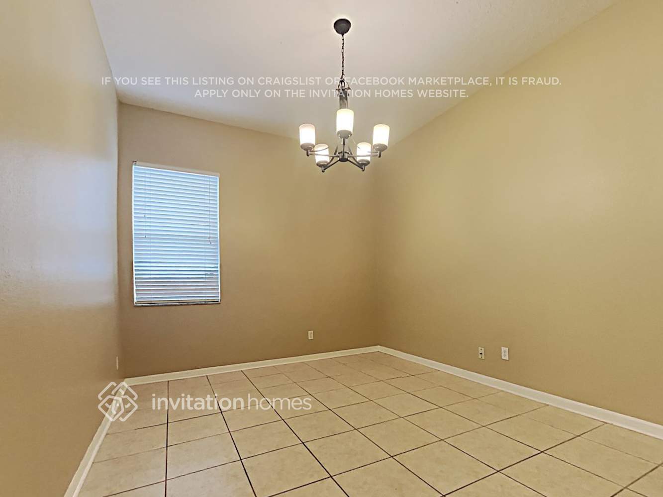 Building Photo - 1922 Raven Manor Dr