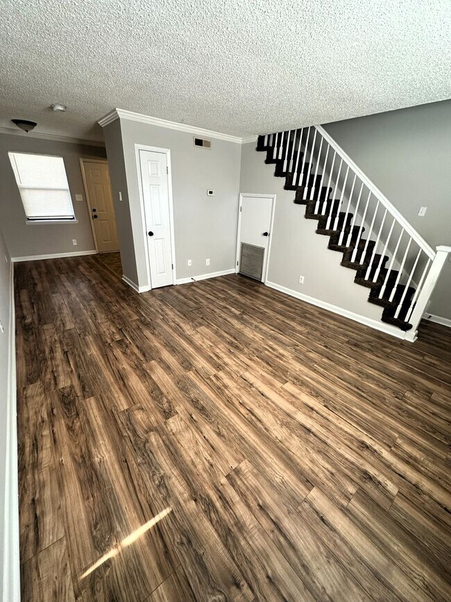 Building Photo - Come Home To Five Points!