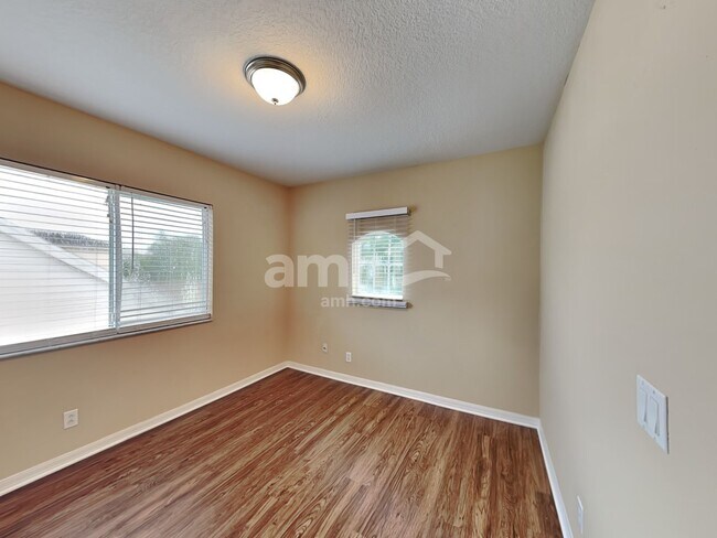 Building Photo - 4155 Day Bridge Pl