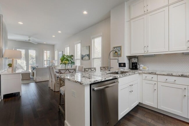 Building Photo - 4231 Deming Cir