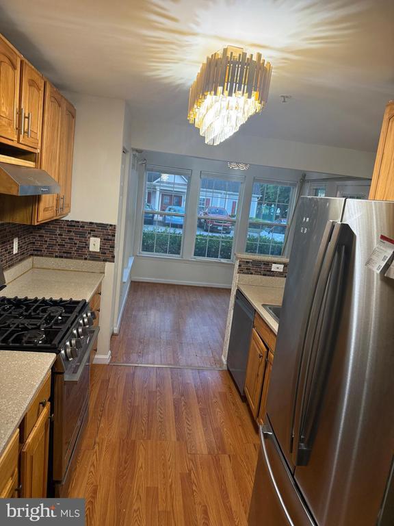 Building Photo - 7530 Coxton Ct