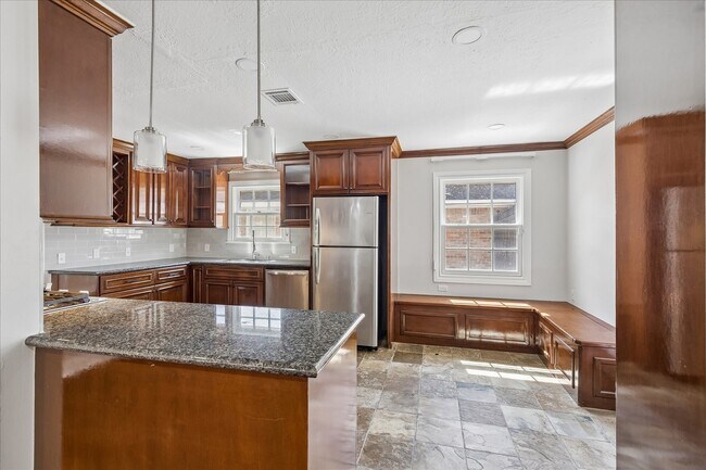 Building Photo - 3806 Murworth Dr