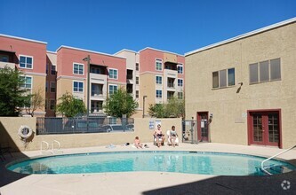 Building Photo - 1 Bed/1 Bath, No Carpet, Walking Distance ...