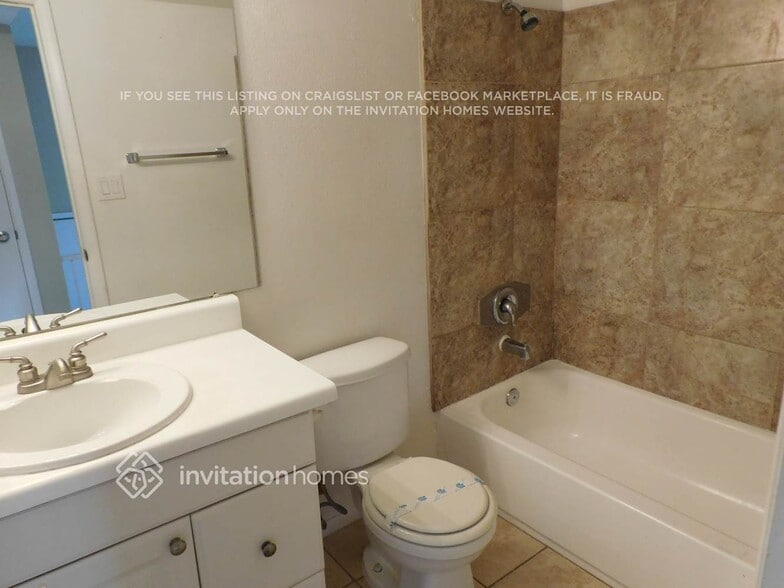 Building Photo - 4335 E Nancy Ln