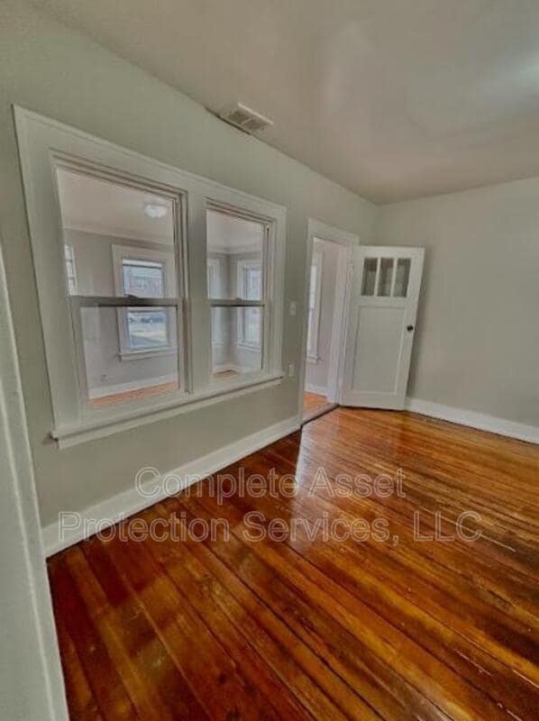 Building Photo - 3732 Deodar St