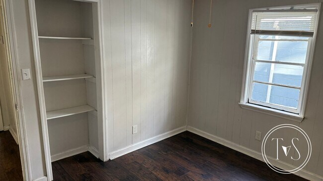 Building Photo - 710 Fruit St