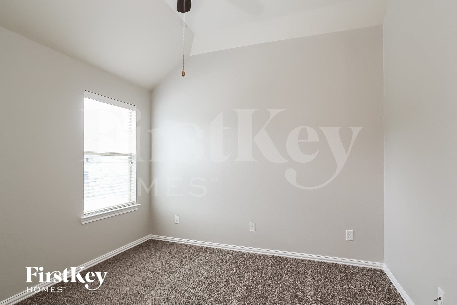 Building Photo - 24462 Sundance Spring Dr