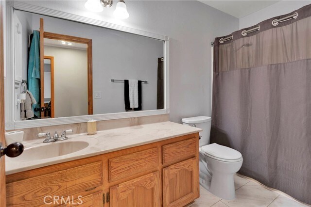 Building Photo - 26665 Lakeview Dr