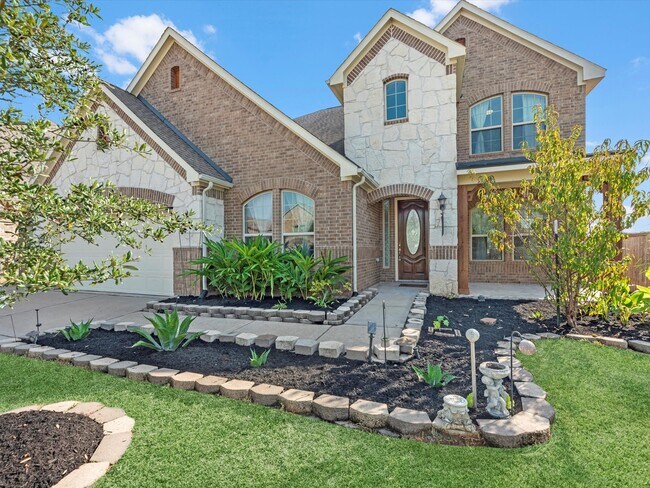 Building Photo - 2311 Cranbrook Ridge Ln