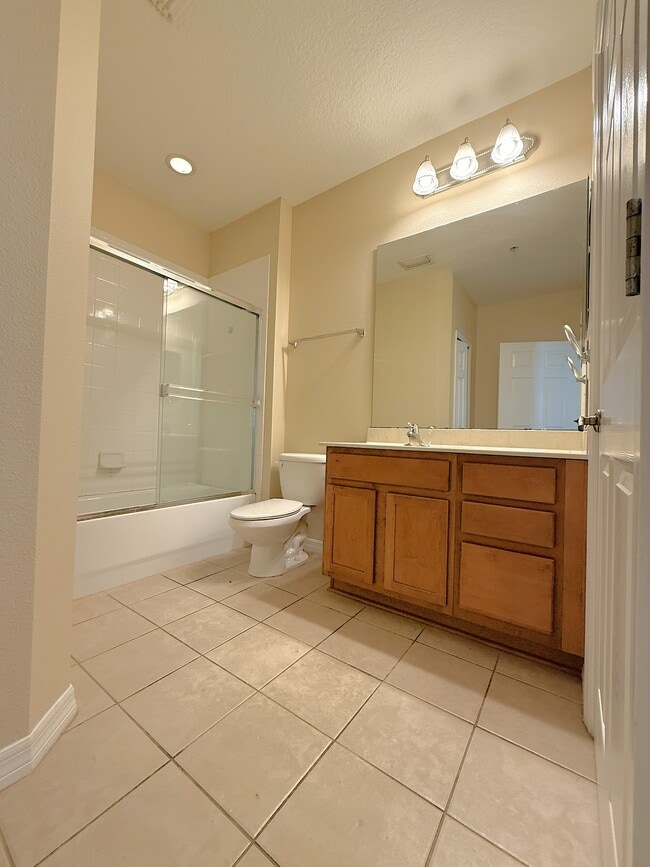 Building Photo - 8256 Maritime Flag St