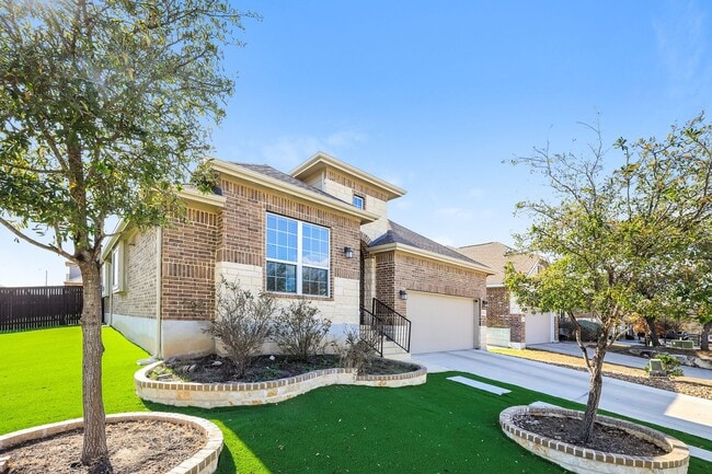 Building Photo - 4-Bedroom Home Near SeaWorld & Alamo Ranch | Easy Access to 1604, 151 & Lackland AFB |