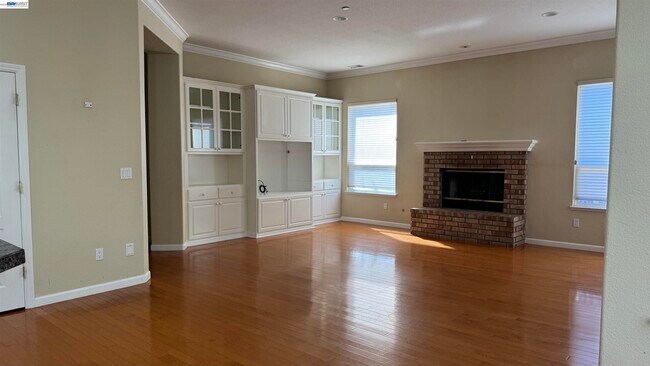 Building Photo - 118 Deer Meadow Terrace