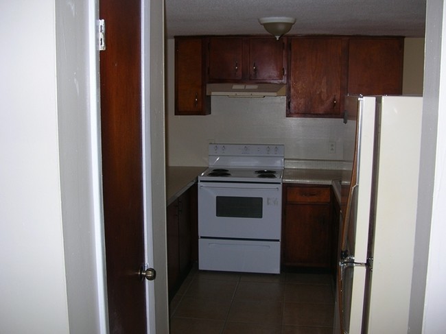 Interior Photo - SSB Golden Plaza Apts