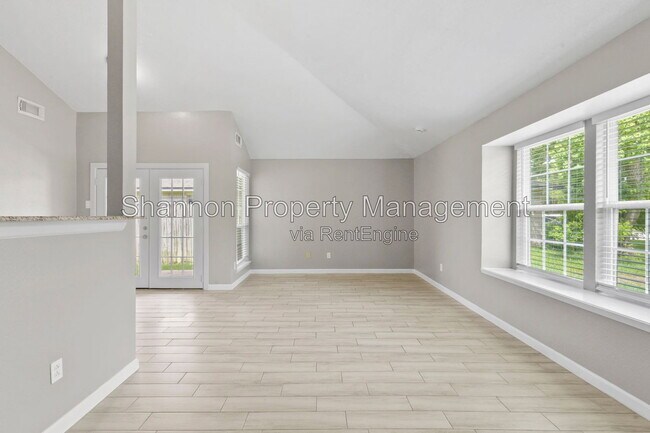 Building Photo - 3110 Oak Rock
