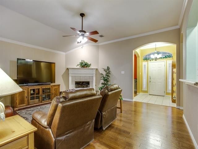 Living room - 5637 Bandit Dr