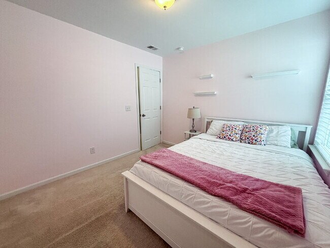 Building Photo - 1393 Wild Goose Trail