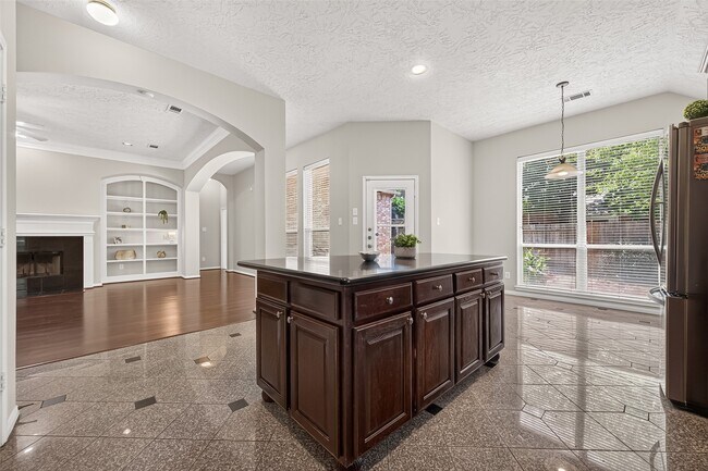 Building Photo - 1514 Coyote Hills Ln