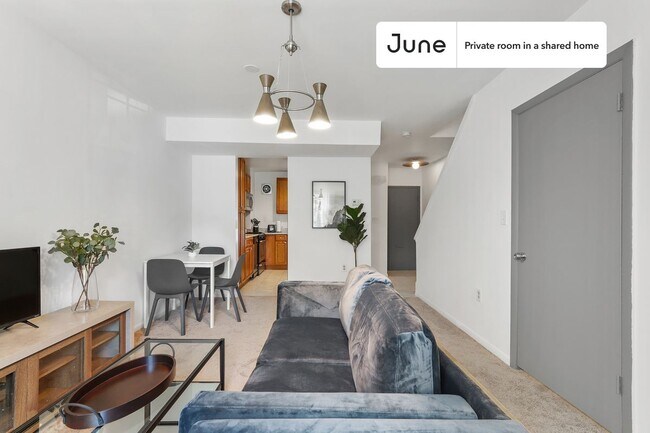 Building Photo - Room in Shared 5 bed/3 bath home