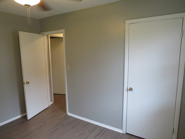 Building Photo - Ervin St