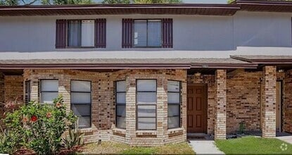 Building Photo - 1834 Foxhall Cir