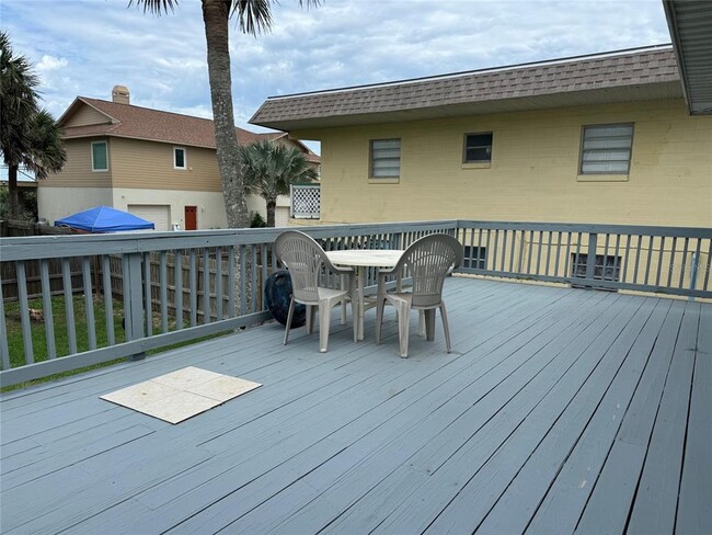 Building Photo - 907 S Central Ave