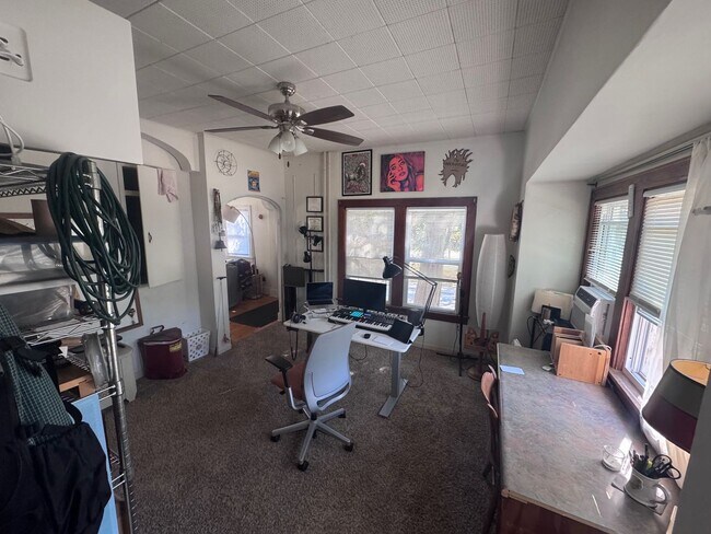 Building Photo - 507 Kimball Rd