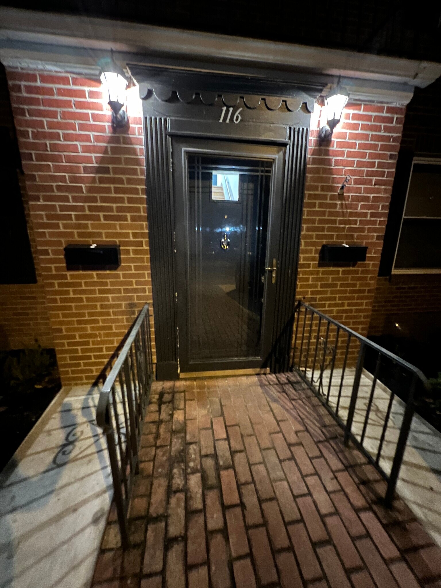 Entry door adjacent to parking lot - 116 Cumberland Ct