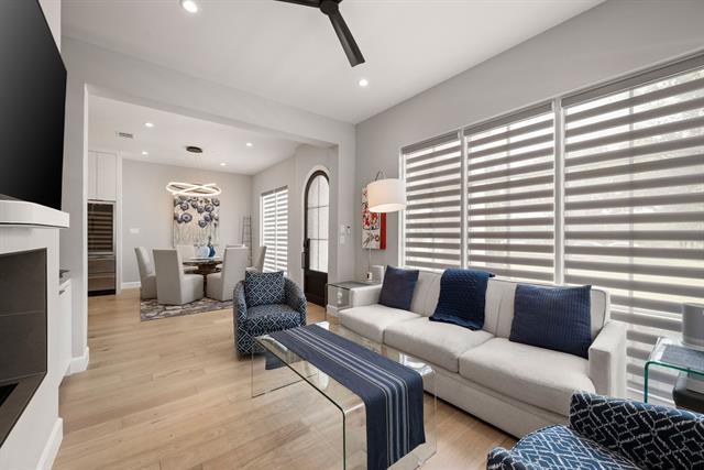 Building Photo - 2850 Lakeside Pkwy