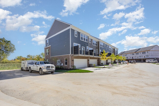 Building Photo - 42982 Atwood Ave