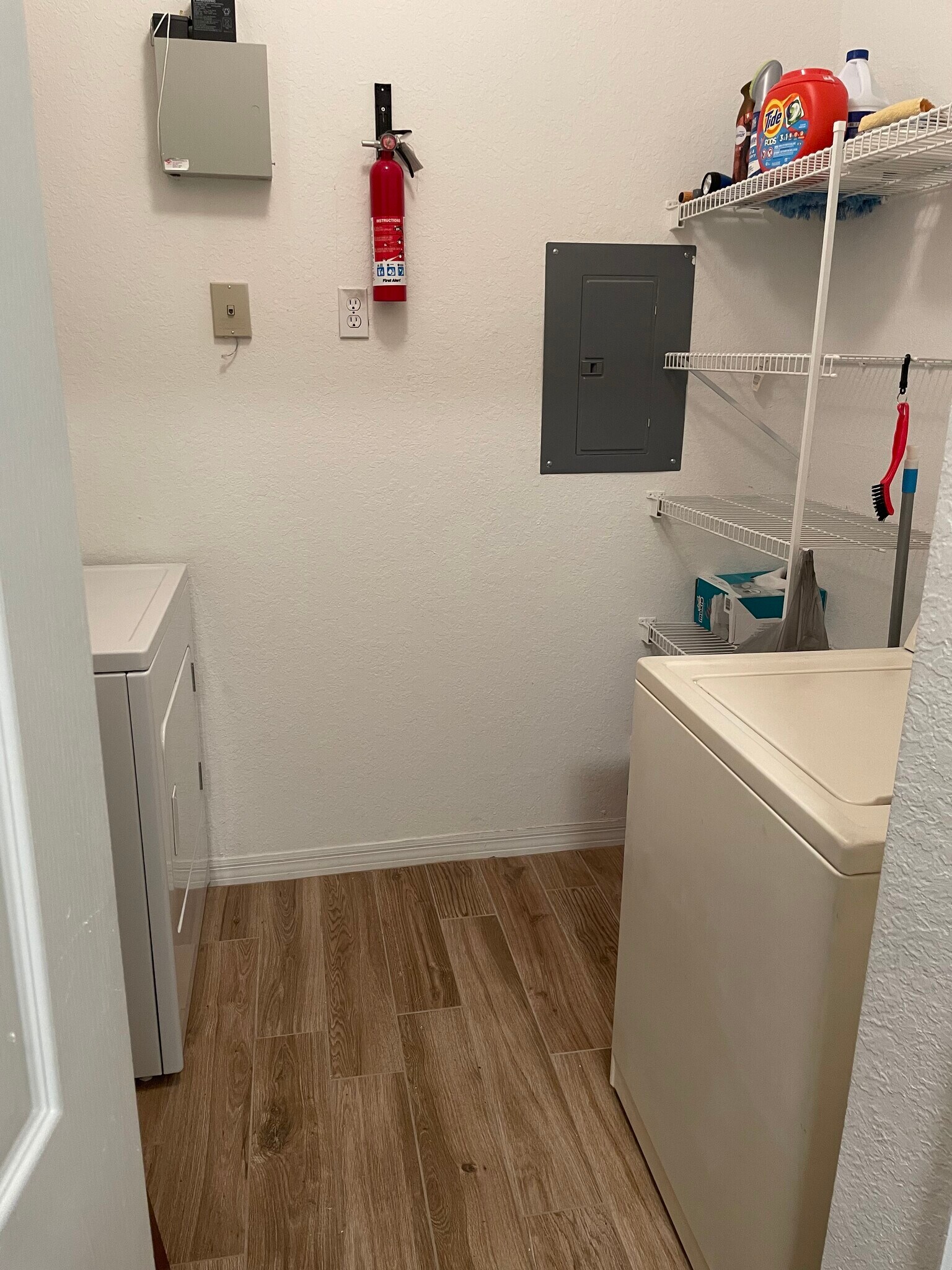 These washer and dryer units have been replaced with brand new machines!! - 8815 Dunes Ct