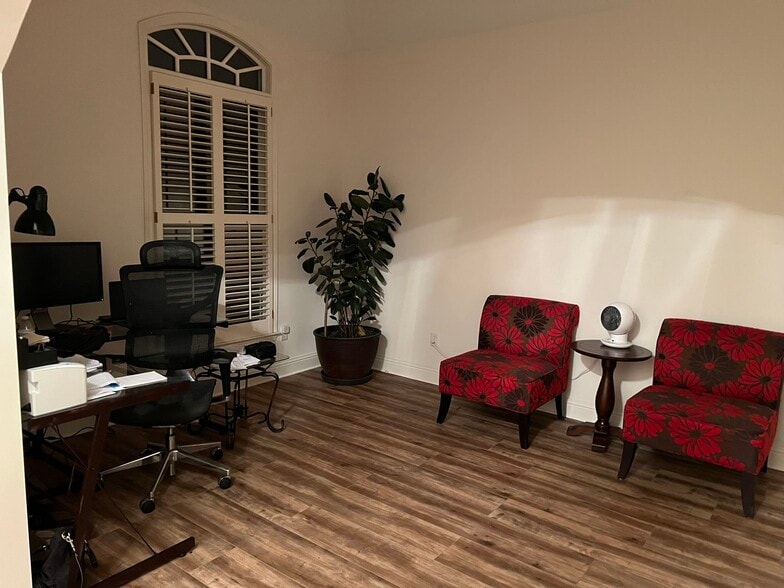 Building Photo - 1209 Wood Iris Ln