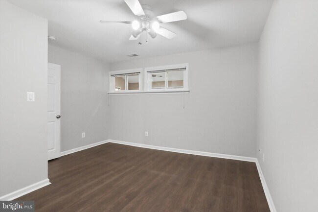 Building Photo - 5202 Garner St