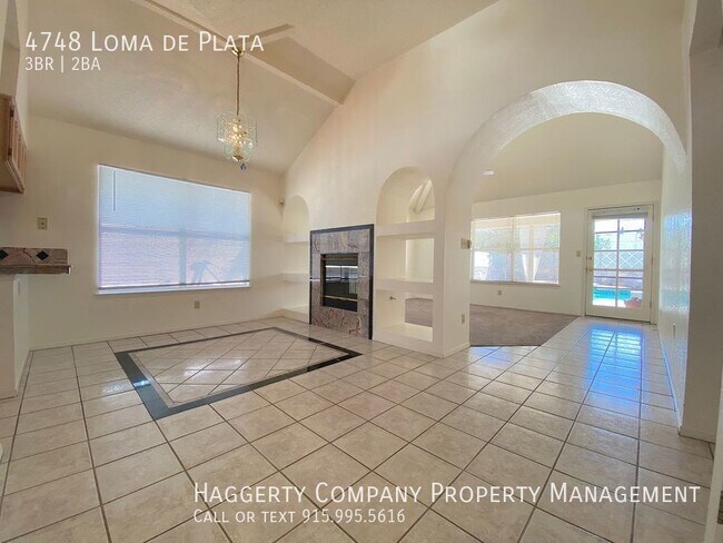 Building Photo - Northeast El Paso 3 Bed with Pool!