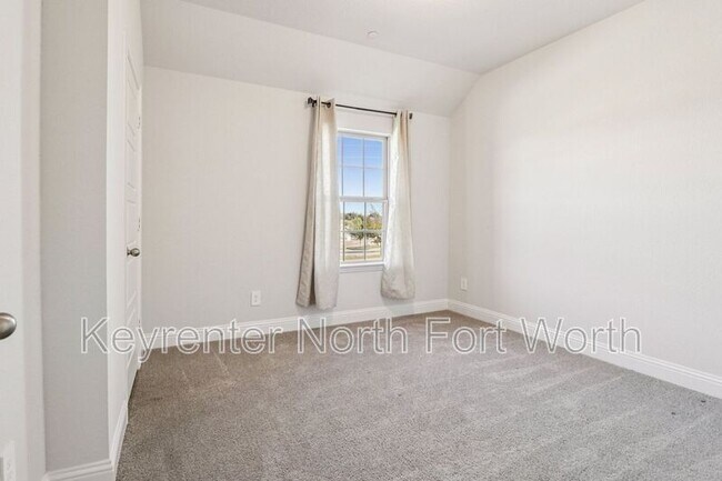 Building Photo - 6000 Bursey Rd