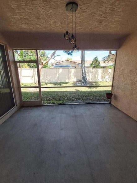 Building Photo - 223 E Coral Trace Cir