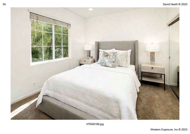 Building Photo - Stunning 4 Bedroom 3 Bath Newport Coast Ho...