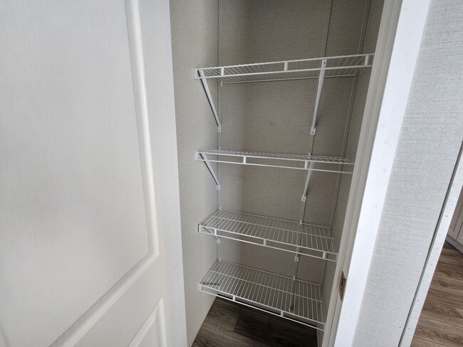 Building Photo - 86 W Arizona