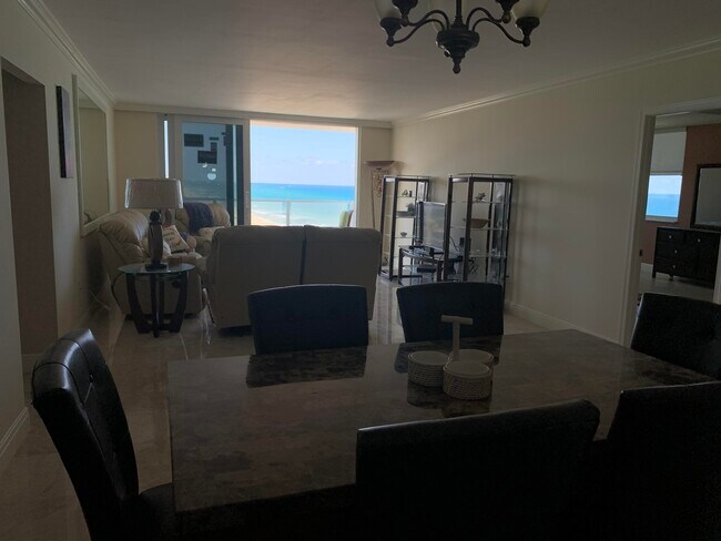 Building Photo - 3450 S Ocean Blvd