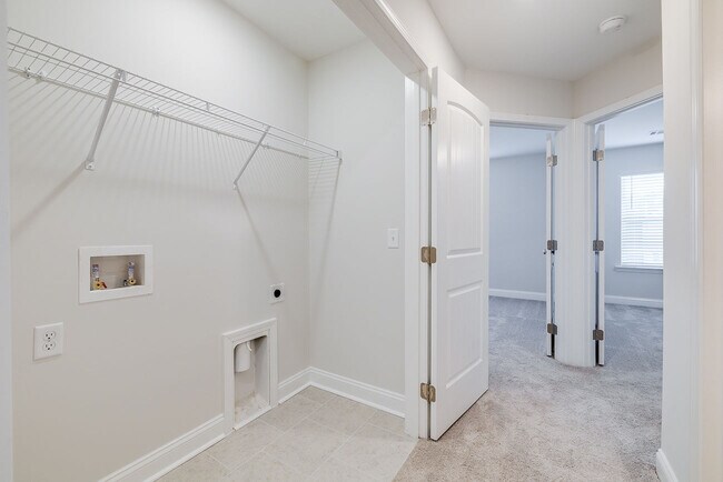 Building Photo - 76 Belleau Woods Cir