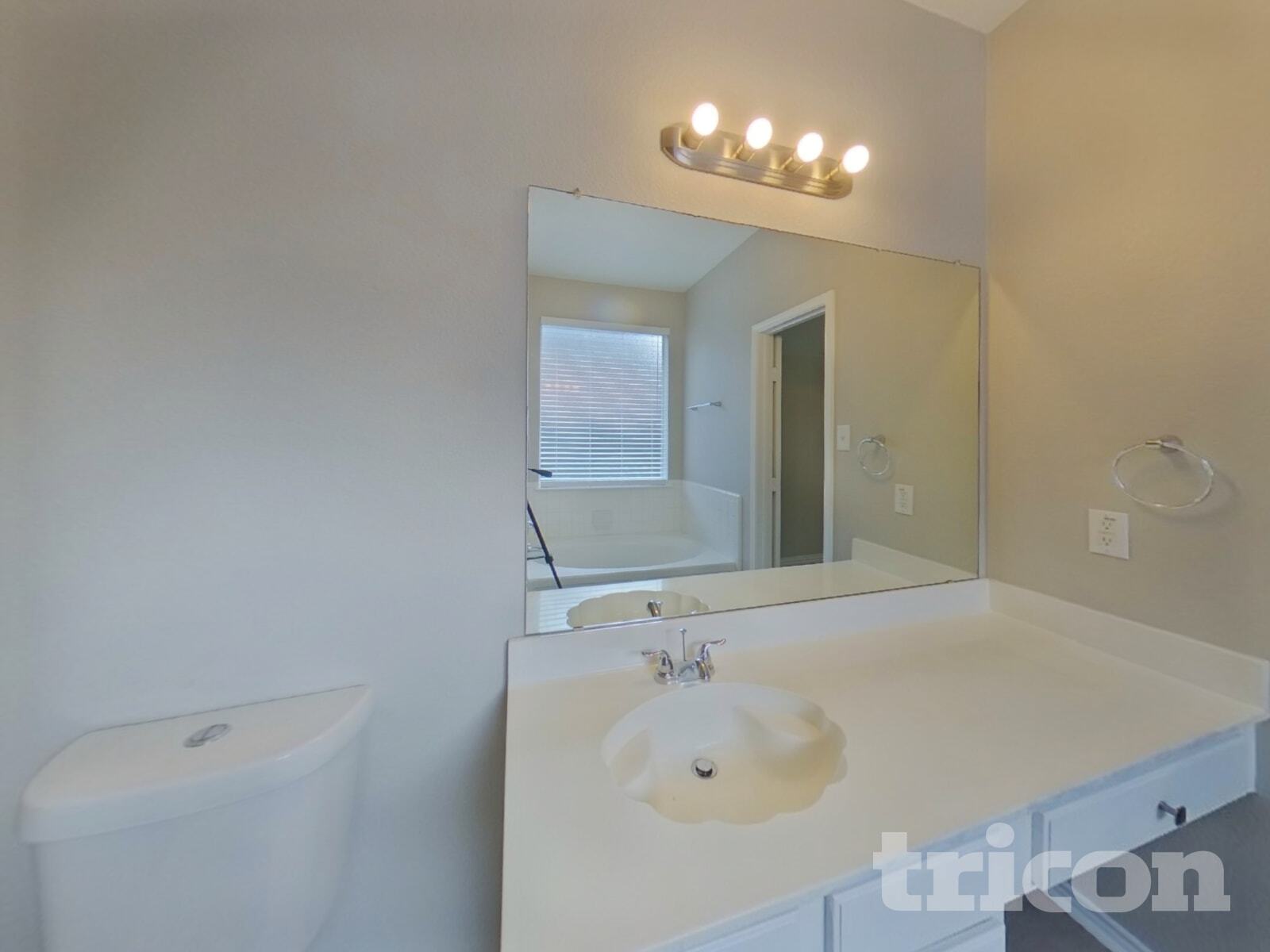 Building Photo - 5604 Nacona Dr