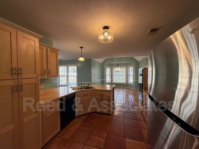 Building Photo - 596 Duck Call Cove