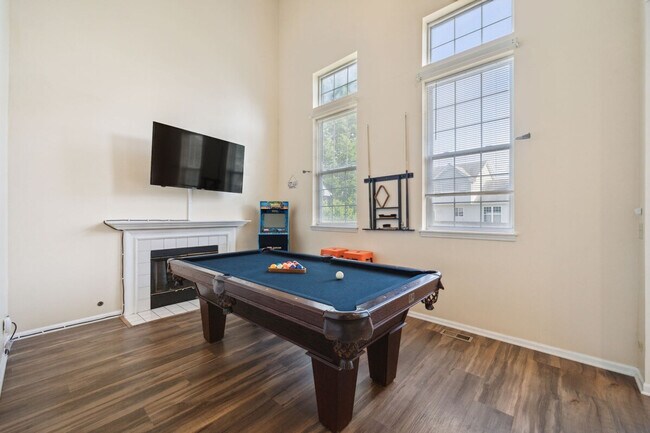 Building Photo - 4609 Metcalf Ct