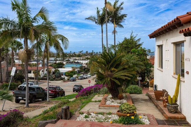 Building Photo - Spanish Coastal Charmer with Ocean Views -- Walk to the Beach